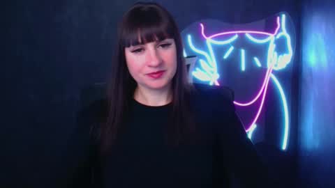 Caroline online show from 12/11/24, 06:25