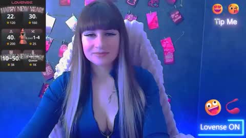 Snapshot of karolina_mia chatting on 04/30/26, 05:47 Caroline online show from 04/30/26, 05:47