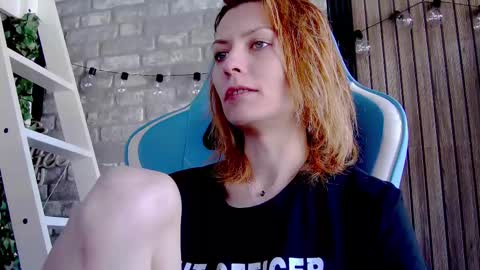 Snapshot of karoline121 chatting on 02/23/25, 11:22 karoline121 online show from 02/23/25, 11:22
