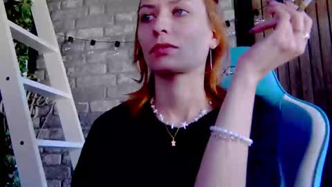 Snapshot of karoline121 chatting on 03/03/25, 08:16 karoline121 online show from 03/03/25, 08:16