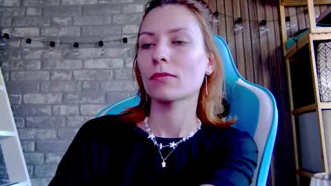 Snapshot of karoline121 chatting on 03/03/25, 02:26 karoline121 online show from 03/03/25, 02:26