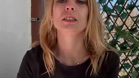 karoline121 online show from 03/10/26, 11:15