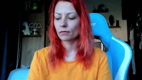 karoline121 online show from 04/06/26, 05:19