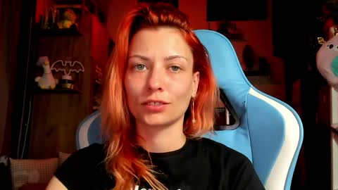 karoline121 online show from 04/18/26, 08:31