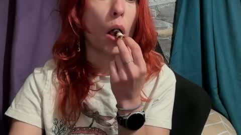 karoline121 online show from 05/12/26, 07:05