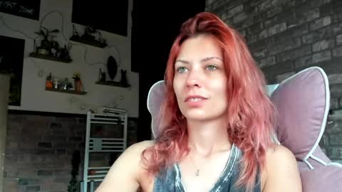 karoline121 online show from 06/04/26, 03:23