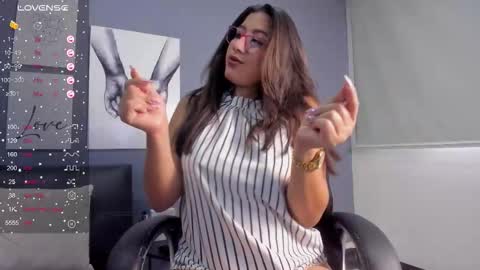 Karoline  online show from 09/15/25, 12:38