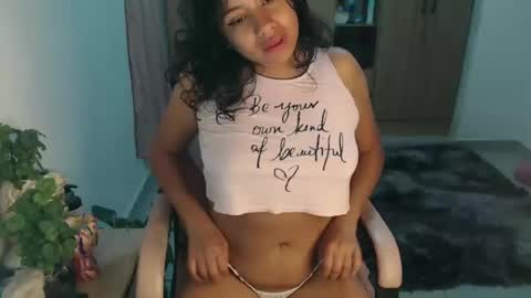 Snapshot of karolinecute chatting on 01/05/25, 04:58 karolinecute online show from 01/05/25, 04:58