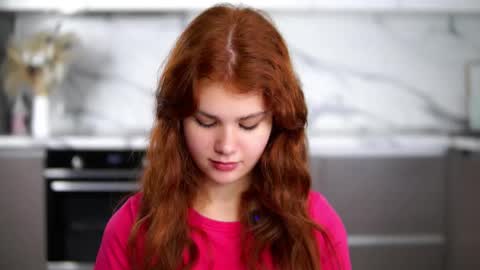 lina online show from 11/21/25, 11:20