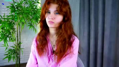 lina online show from 04/10/26, 01:49