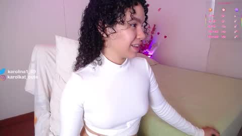 Karolina 3 online show from 11/08/25, 02:06