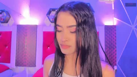 Karol online show from 04/21/26, 12:11