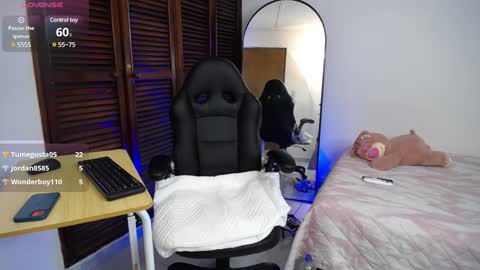 karol online show from 01/11/25, 09:04