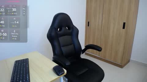 karol online show from 03/22/26, 03:04