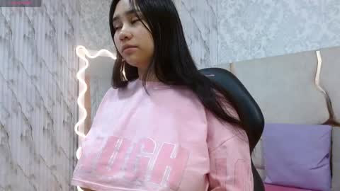 karoll_tay1 online show from 04/20/26, 11:46