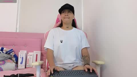 Karol online show from 02/24/25, 07:41