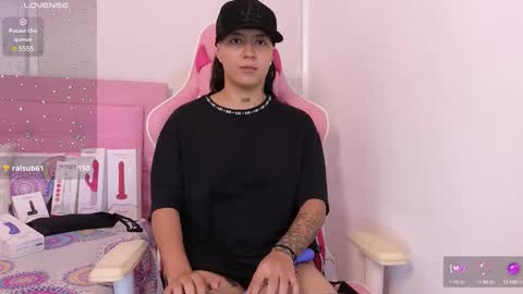 Karol online show from 03/06/25, 07:54