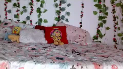 Snapshot of karolsweetvagi chatting on 06/26/26, 06:34 karol online show from 06/26/26, 06:34