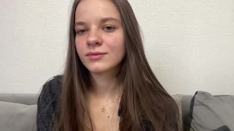 Lia online show from 04/15/26, 03:52