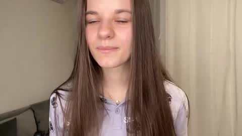 Lia online show from 04/30/26, 08:57