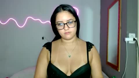 Snapshot of kasaltaradinho chatting on 01/13/25, 05:55 Tamires e Maicon online show from 01/13/25, 05:55