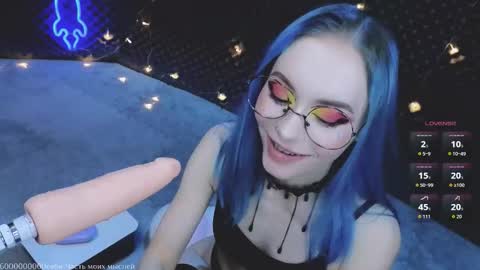 ALYSSA                online show from 12/02/25, 04:35