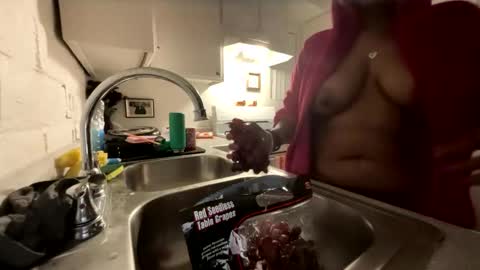 kash335092 online show from 03/18/26, 10:18