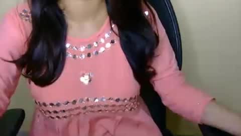 Snapshot of kashish___ chatting on 07/18/26, 01:48 kashish___ online show from 07/18/26, 01:48