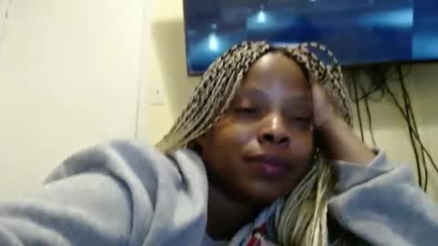 kashmoniy online show from 02/11/25, 10:48