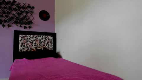 kassandra james online show from 03/12/25, 03:07