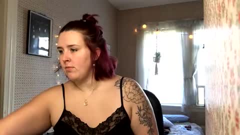Snapshot of kassandraqueen69 chatting on 10/16/25, 01:45 Kass online show from 10/16/25, 01:45