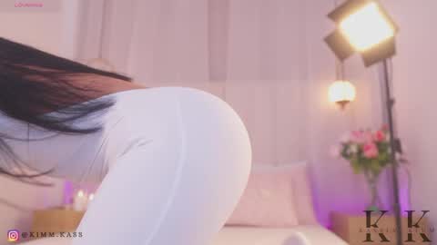 Kassia online show from 04/24/26, 06:05