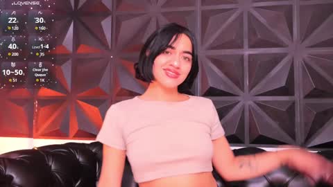 Snapshot of kassianoir_ chatting on 02/21/25, 12:39 Kasi online show from 02/21/25, 12:39