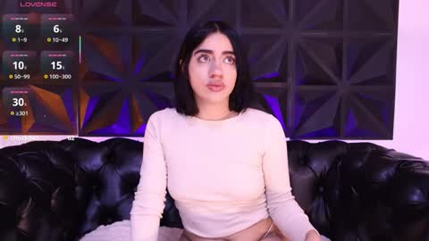 Snapshot of kassianoir_ chatting on 11/07/25, 12:05 Kasi online show from 11/07/25, 12:05