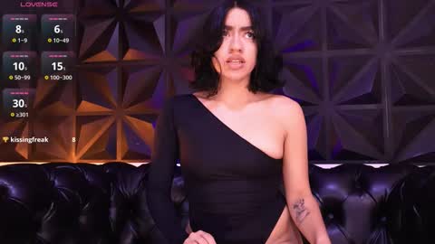 Snapshot of kassianoir_ chatting on 02/12/26, 12:33 Kasi online show from 02/12/26, 12:33