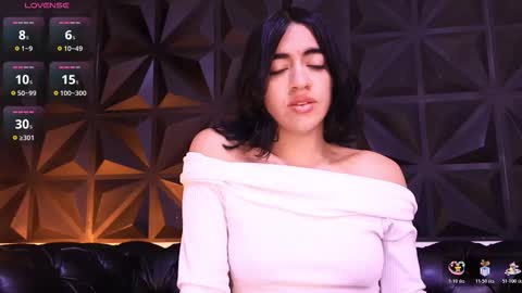 Snapshot of kassianoir_ chatting on 02/18/26, 12:12 Kasi online show from 02/18/26, 12:12