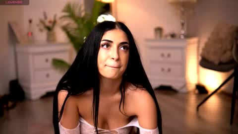 Snapshot of kassidyvibe chatting on 02/25/26, 11:09 Kassidy online show from 02/25/26, 11:09