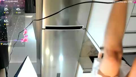 Kasi online show from 04/11/26, 04:44