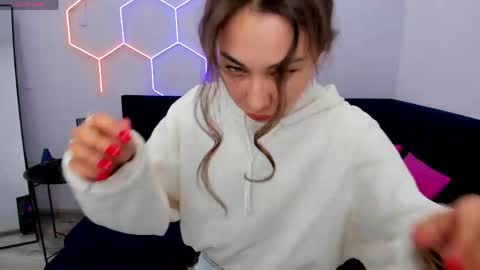 kat__cat online show from 05/14/26, 08:43