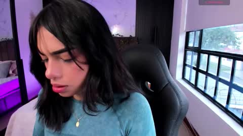 kat_blake online show from 12/01/25, 09:09