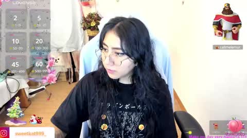 Snapshot of kat_ly_chan chatting on 12/22/24, 03:44 Kat       online show from 12/22/24, 03:44