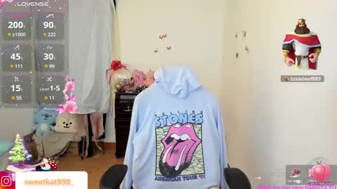 Snapshot of kat_ly_chan chatting on 12/30/24, 10:55 Kat       online show from 12/30/24, 10:55