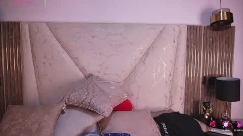 Saky online show from 04/23/26, 11:29