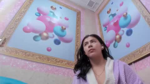 KatalellaStarr online show from 10/17/25, 01:14