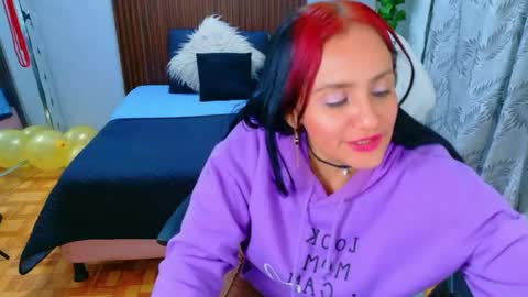 kate online show from 04/21/26, 08:34