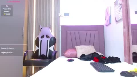 Snapshot of kataleya_monet chatting on 02/07/25, 10:20 kataleya monet online show from 02/07/25, 10:20