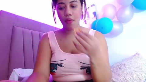 Snapshot of kataleya_monet chatting on 02/25/25, 10:39 kataleya monet online show from 02/25/25, 10:39