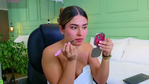 Kat online show from 04/01/26, 11:55