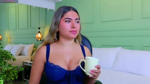 Kat online show from 04/22/26, 11:56