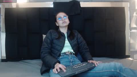 Katalina online show from 02/05/26, 02:33